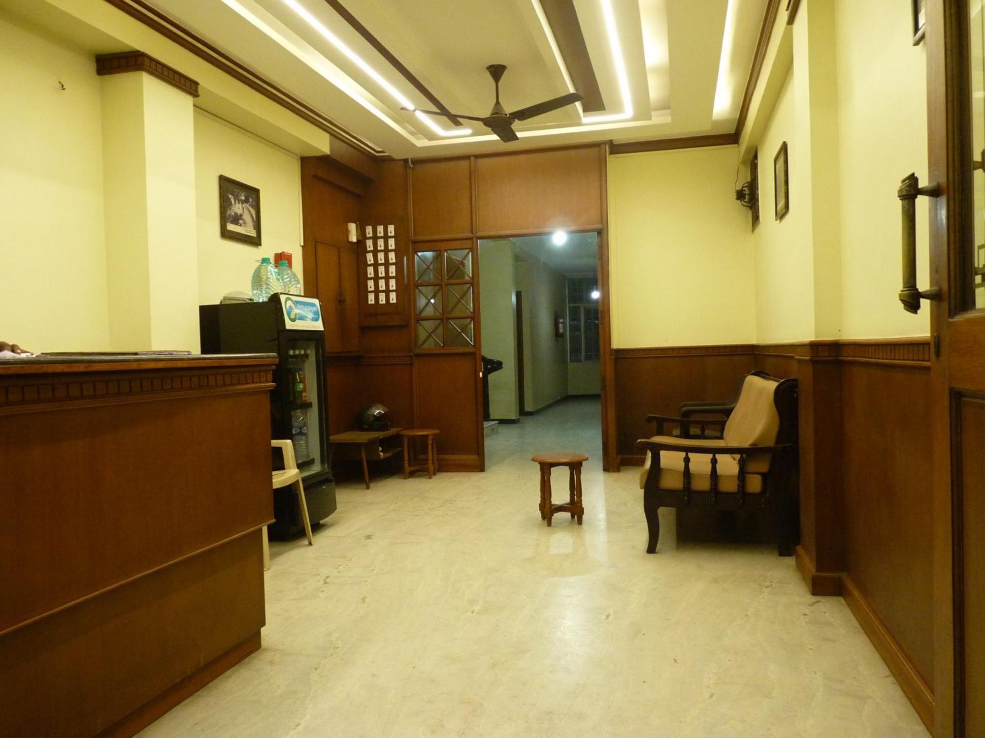 Nanda Lodge Mettuppālaiyam Εξωτερικό φωτογραφία